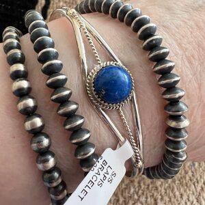 ❤️ Signed Esther White Native Made Adjustable Stackable Cuff Bracelet 9.6 Gms